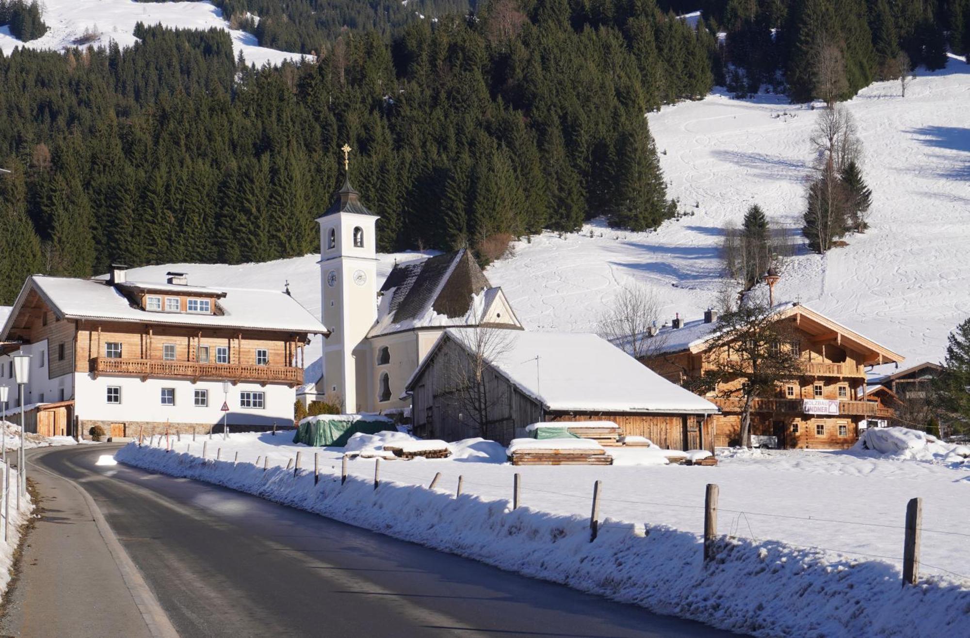 Hotel Aschauer Hof Z'Fritzn เคิร์ชแบร์ก อิน ทิโรล ภายนอก รูปภาพ