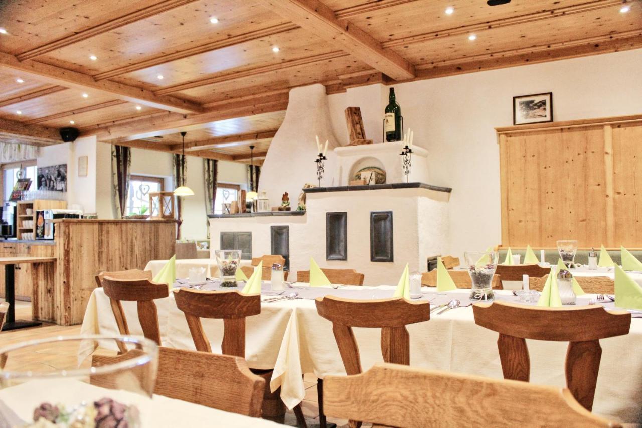 Hotel Aschauer Hof Z'Fritzn เคิร์ชแบร์ก อิน ทิโรล ภายนอก รูปภาพ